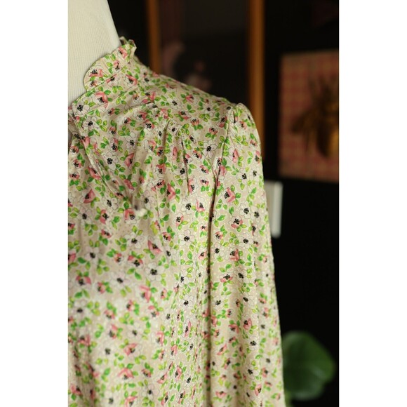 Cupcakes and Cashmere Pink Floral Print Ruffle Tie-Neck Long Sleeve Top, Size L - Picture 8 of 15